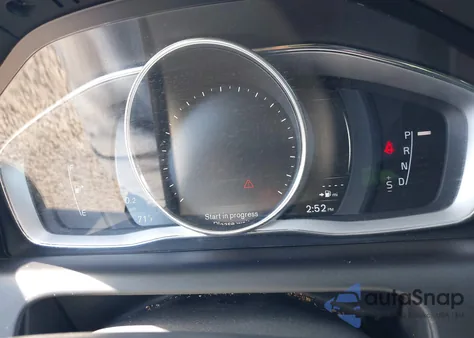 2017 Volvo Xc60 T5 Inscription from USA, damaged, VIN YV440MRU7H2212793